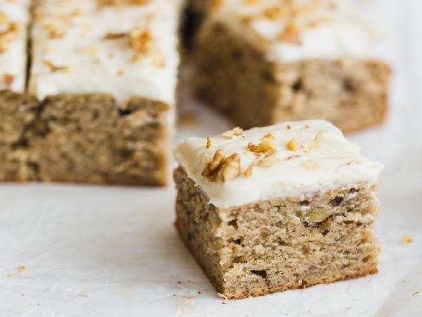 طرز تهیه کیک پنیر و گردو نرم بدون سفت شدن